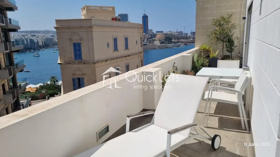 1 bedroom Penthouse to rent in Sliema