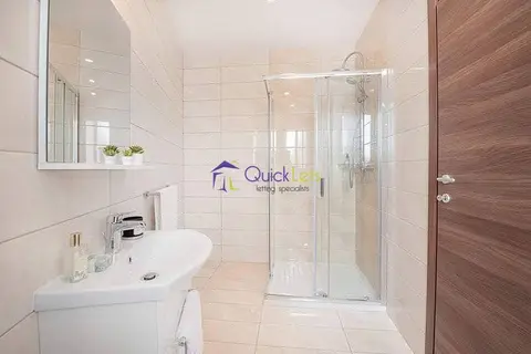 2 bedroom Apartment to rent in Safi