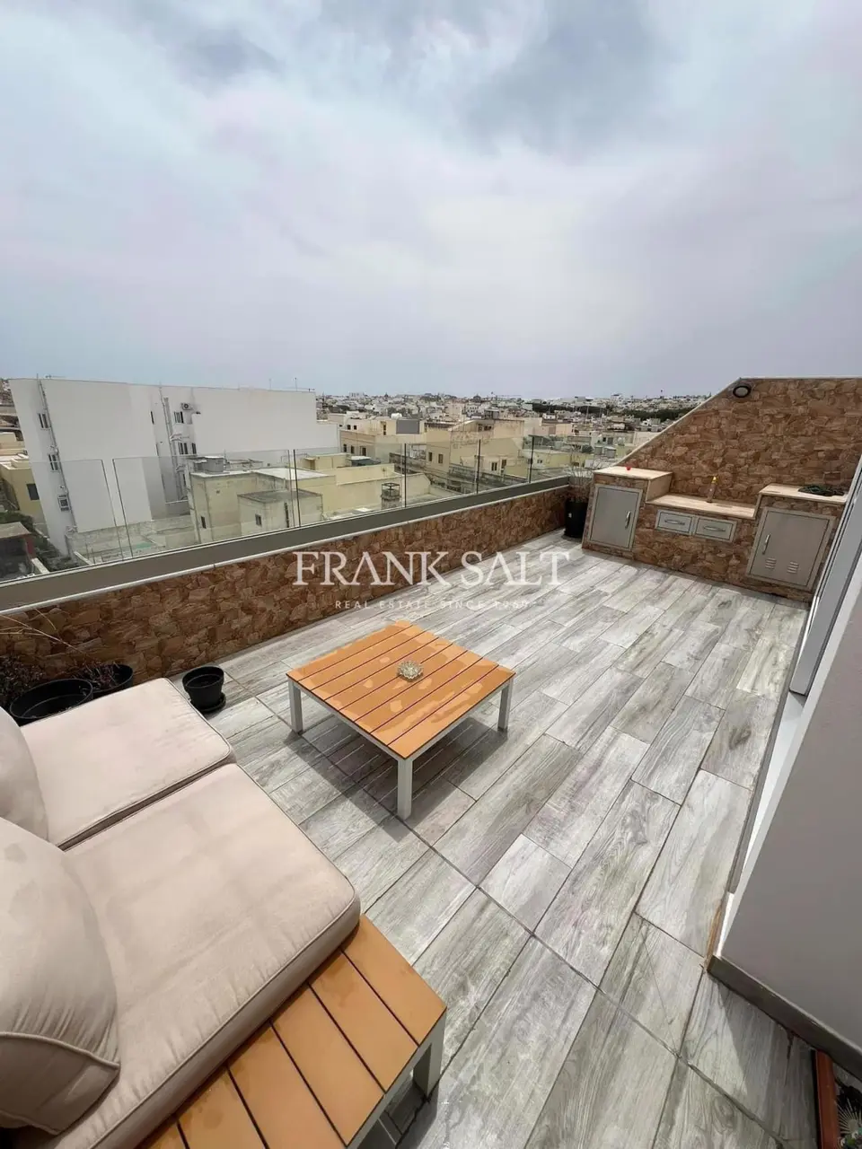 Birkirkara, Furnished Penthouse