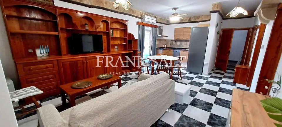 Naxxar, Furnished Apartment