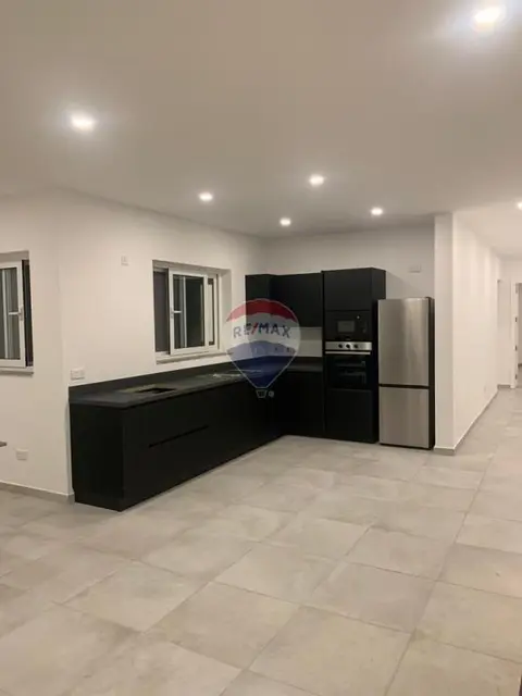 3 bedroom Apartment to rent in Mosta