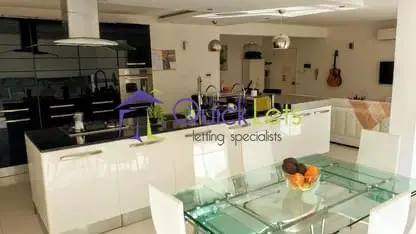 3 bedroom Apartment to rent in St. Julians