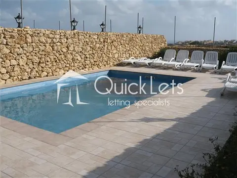 5 bedroom Farmhouse to rent in Gozo - San Lawrenz