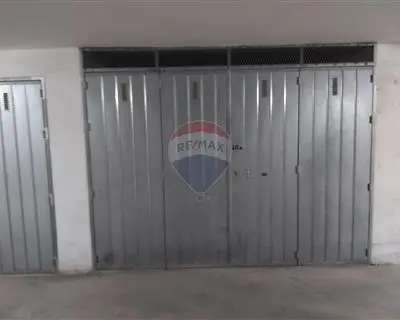 Garage (Residential) for sale in Bugibba