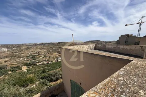 3 Bedroom House of Character For Sale in Gozo - Zebbug