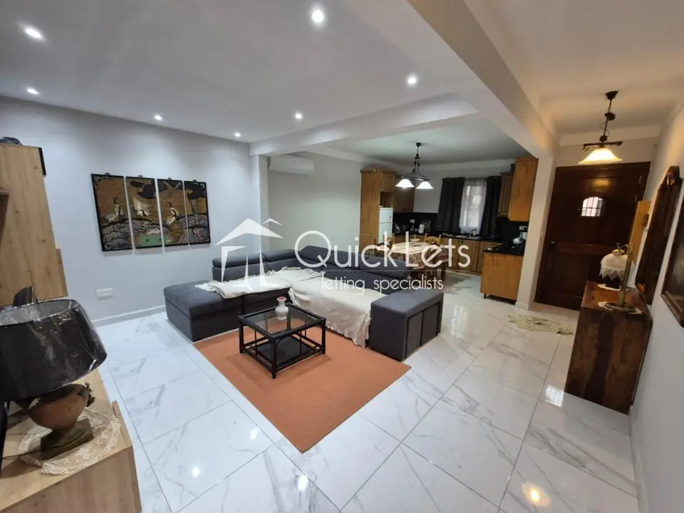 3 bedroom Maisonette to rent in Birkirkara