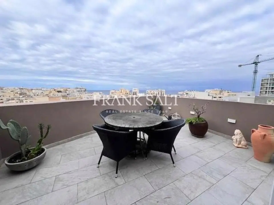 Sliema, Furnished Penthouse