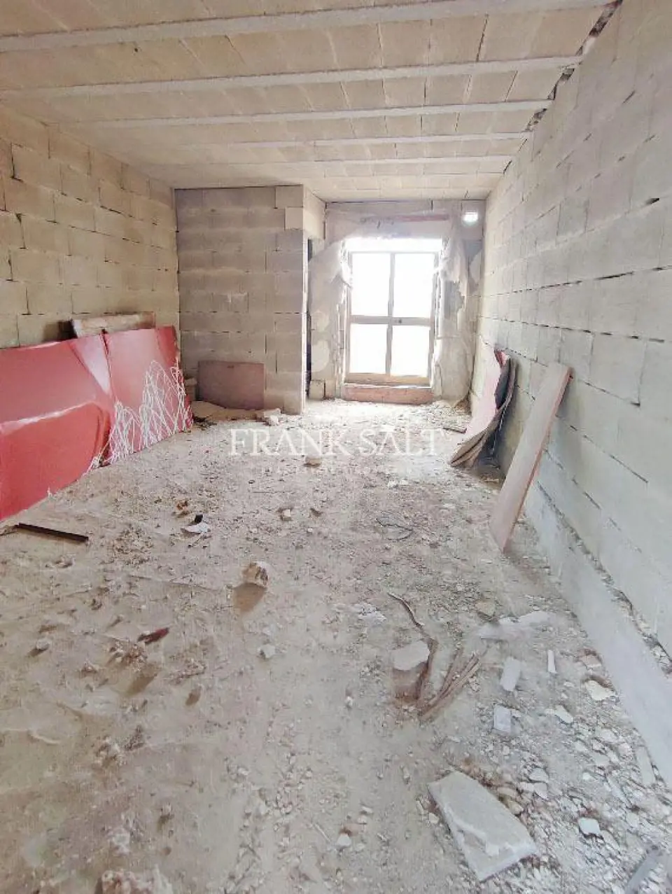 Hamrun, Shell form Solitary Maisonette