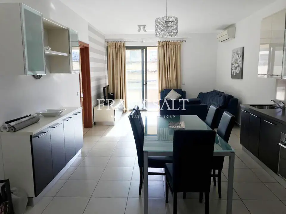 St Julians, Apartment