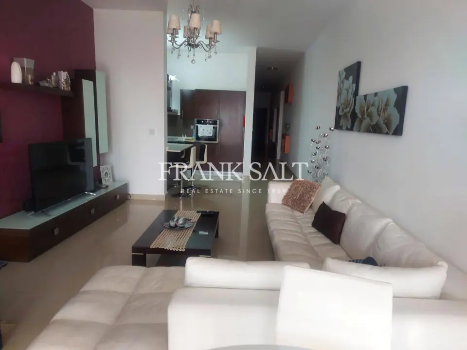 Marsascala, Furnished Elevated Maisonette
