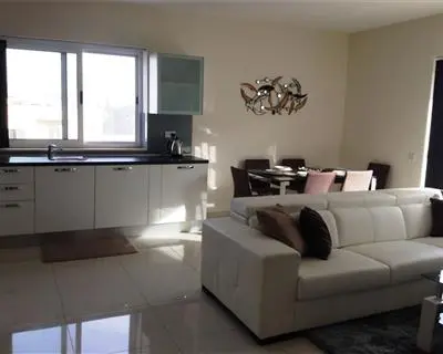 3 bedroom Apartment to rent in Bugibba
