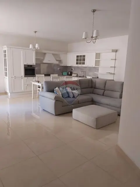 3 bedroom Maisonette for sale in Mosta