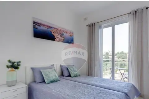 2 Bedroom Apartment For Sale in St Julian's