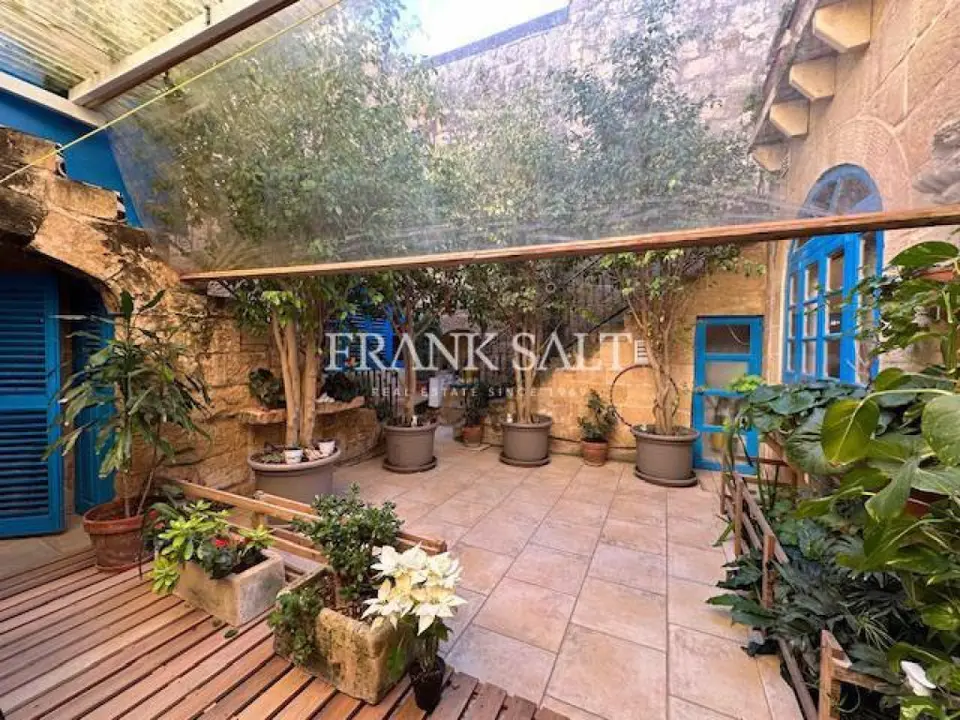 Zurrieq, Furnished House of Character