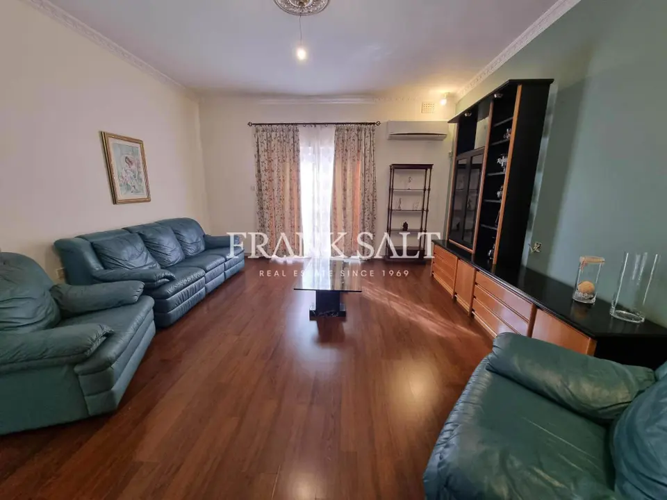 Lija, Furnished Semi-detached Villa
