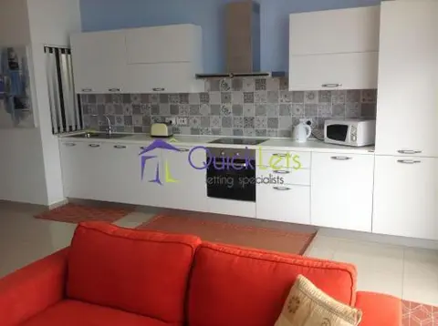 3 bedroom Penthouse to rent in Bugibba