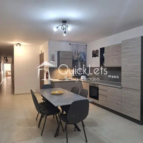 3 bedroom Apartment to rent in Marsaskala
