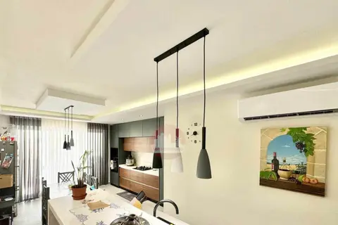 3 Bedroom Apartment For Sale in Zebbug