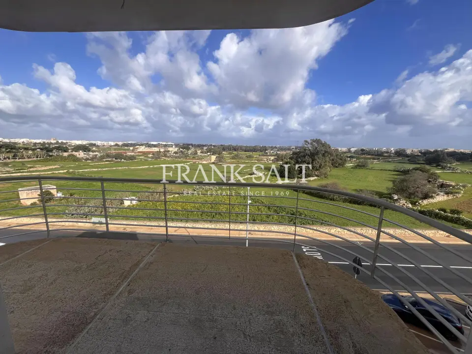Zurrieq Duplex Penthouse