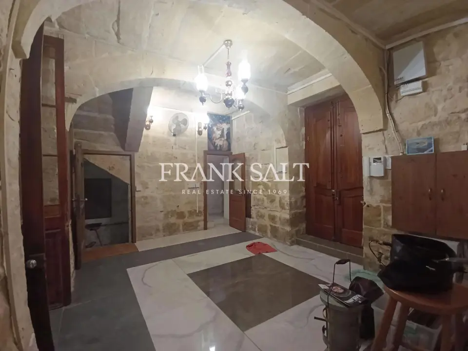 Qormi, Furnished House of Character