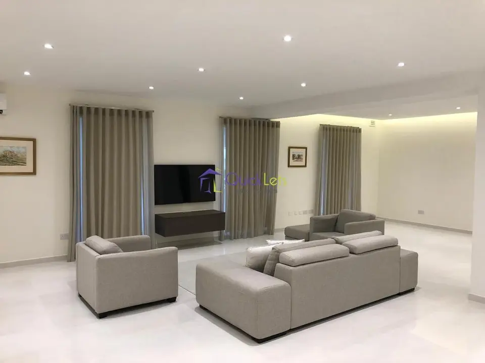 2 bedroom Apartment to rent in Sliema