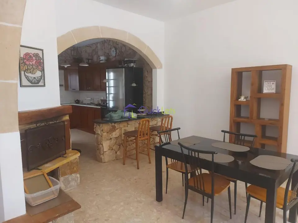 3 bedroom Maisonette to rent in Swieqi
