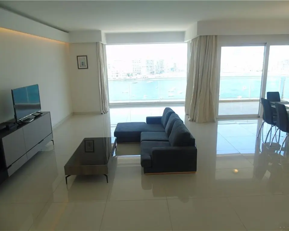 3 bedroom Apartment to rent in Sliema