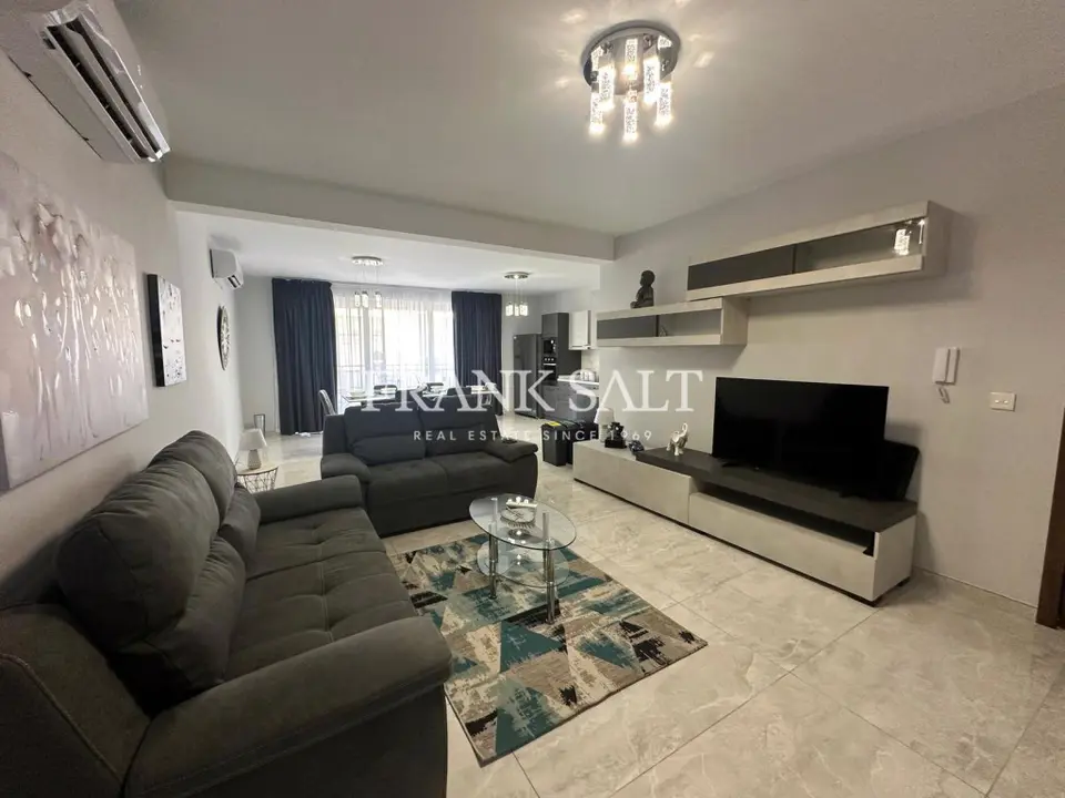 Qormi, Furnished Apartment