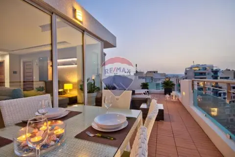 2 bedroom Penthouse for sale in Sliema