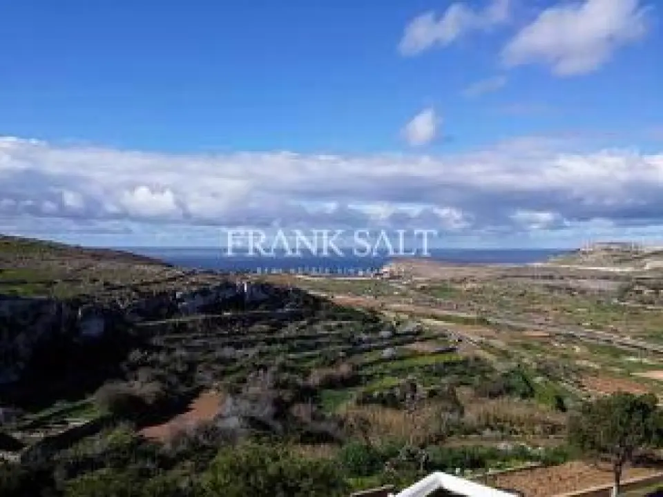 Mellieha, Furnished Apartment