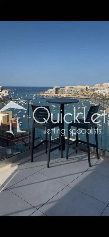 Penthouse 2 chambres à louer à Marsaskala