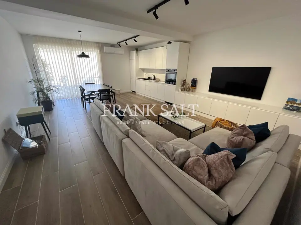 Xaghra, Apartment