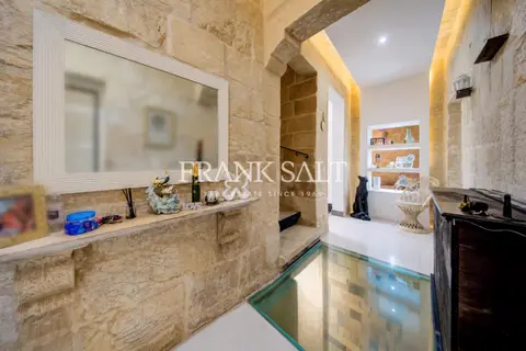 3 Bedroom House of Character For Sale in Lija