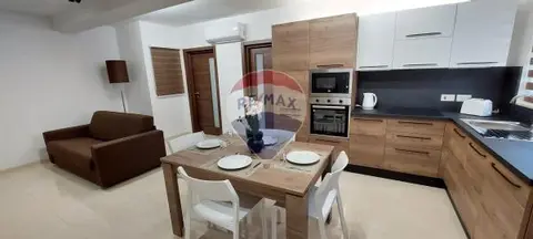 1 bedroom Maisonette to rent in Ta' Xbiex