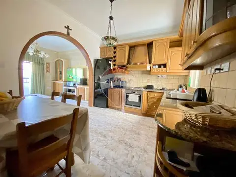 2 bedroom Apartment for sale in Mqabba