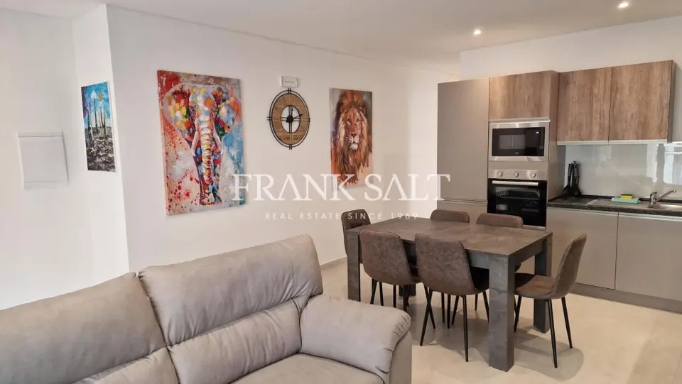 Bahar ic-Caghaq, Maisonette