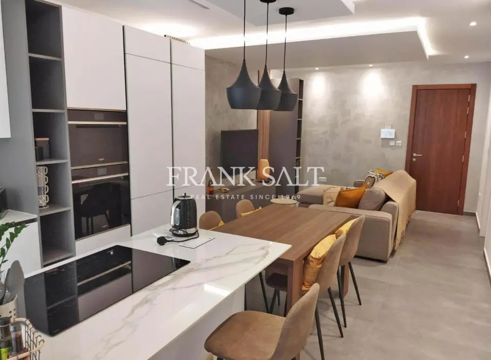 Marsascala, Apartment