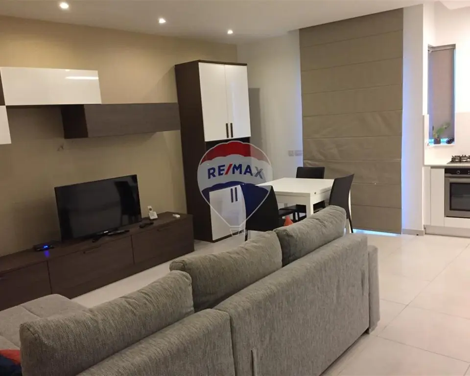 2 bedroom Apartment to rent in Birkirkara