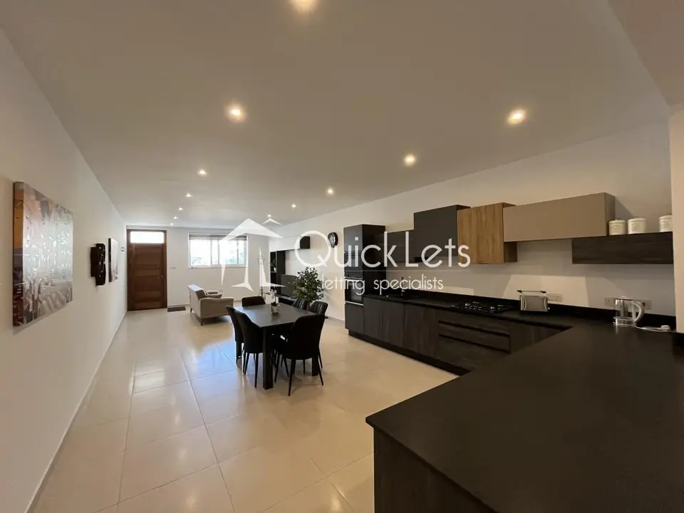 3 bedroom Maisonette to rent in Balzan