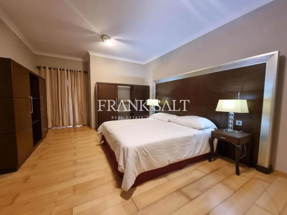 Rabat, Apartment