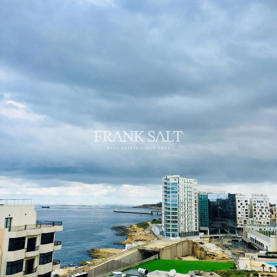 Sliema, Furnished Penthouse