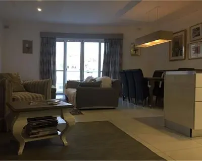 2 bedroom Apartment to rent in St Julian's