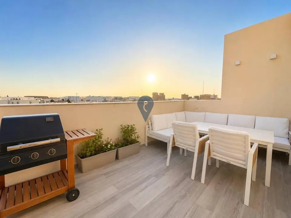 3 bedroom Penthouse for sale in Luqa