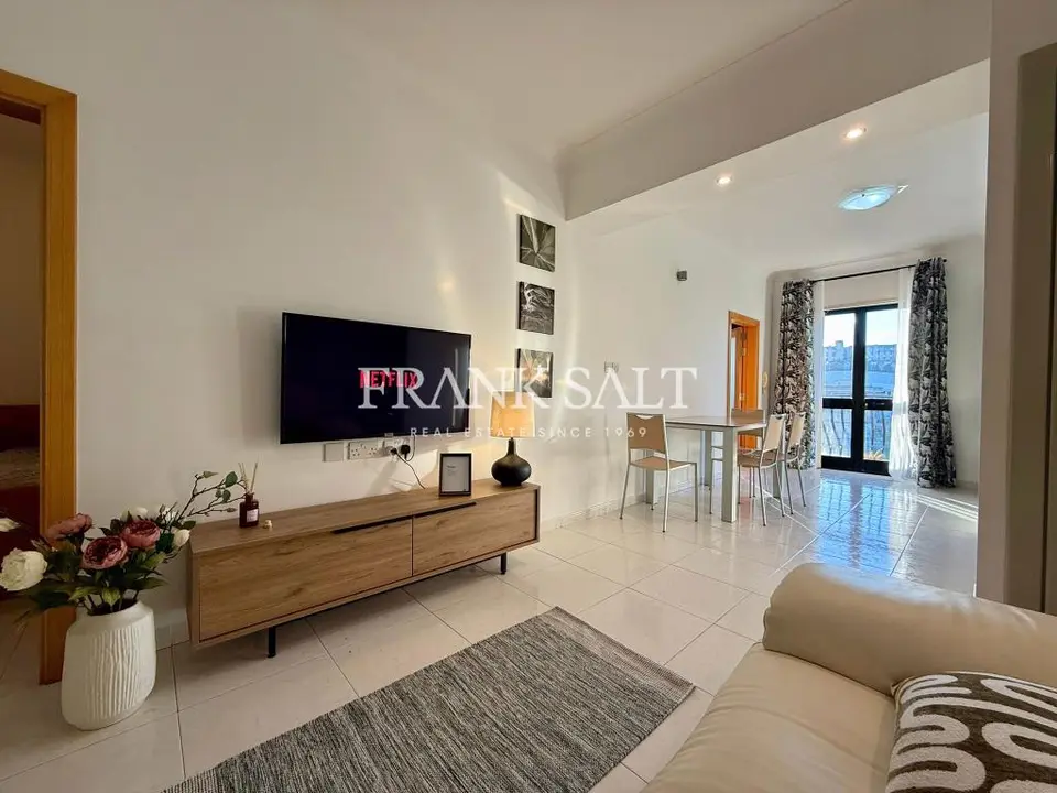 Gzira, Furnished, Apartment