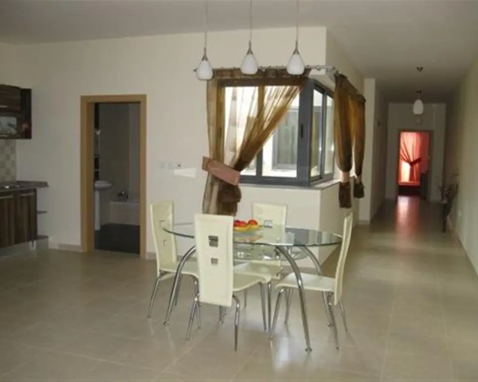 3 bedroom Penthouse to rent in Birkirkara