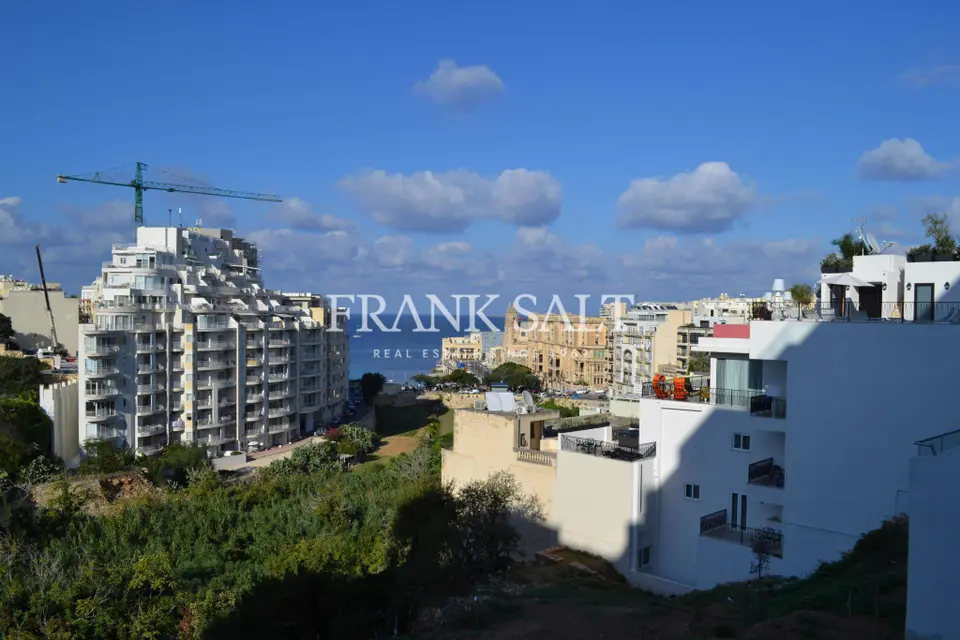 St Julians, Apartment