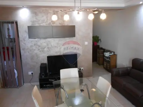 2 bedroom Apartment to rent in St Julian's