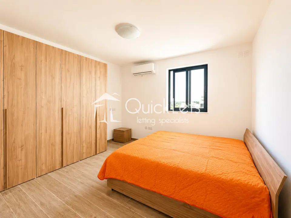 2 bedroom Apartment to rent in Siggiewi
