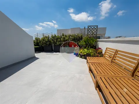 3 bedroom Penthouse Duplex for sale in Lija