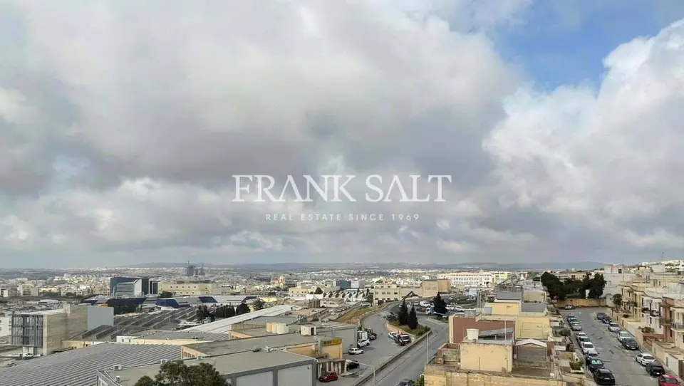 San Gwann, Furnished Penthouse
